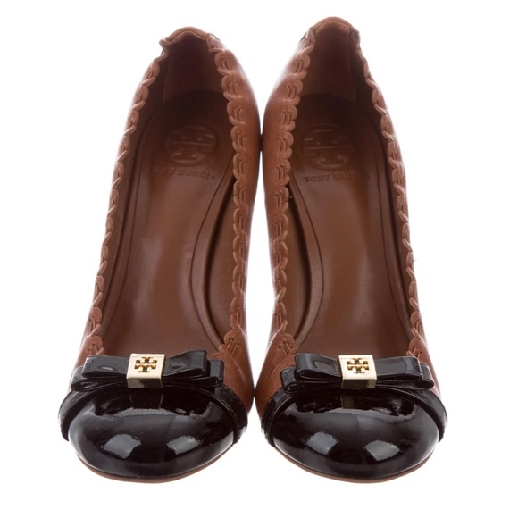 Tory Burch Shoes - 🤎Tory Burch🤎 Cap Toe Romy Heels
